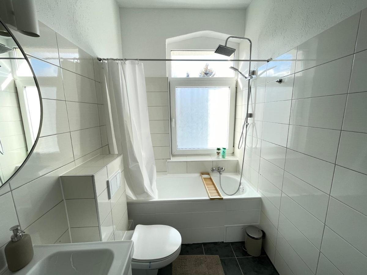 75Qm - 3 Rooms - Free Parking - Mallibase Apartments Hannover Exterior photo